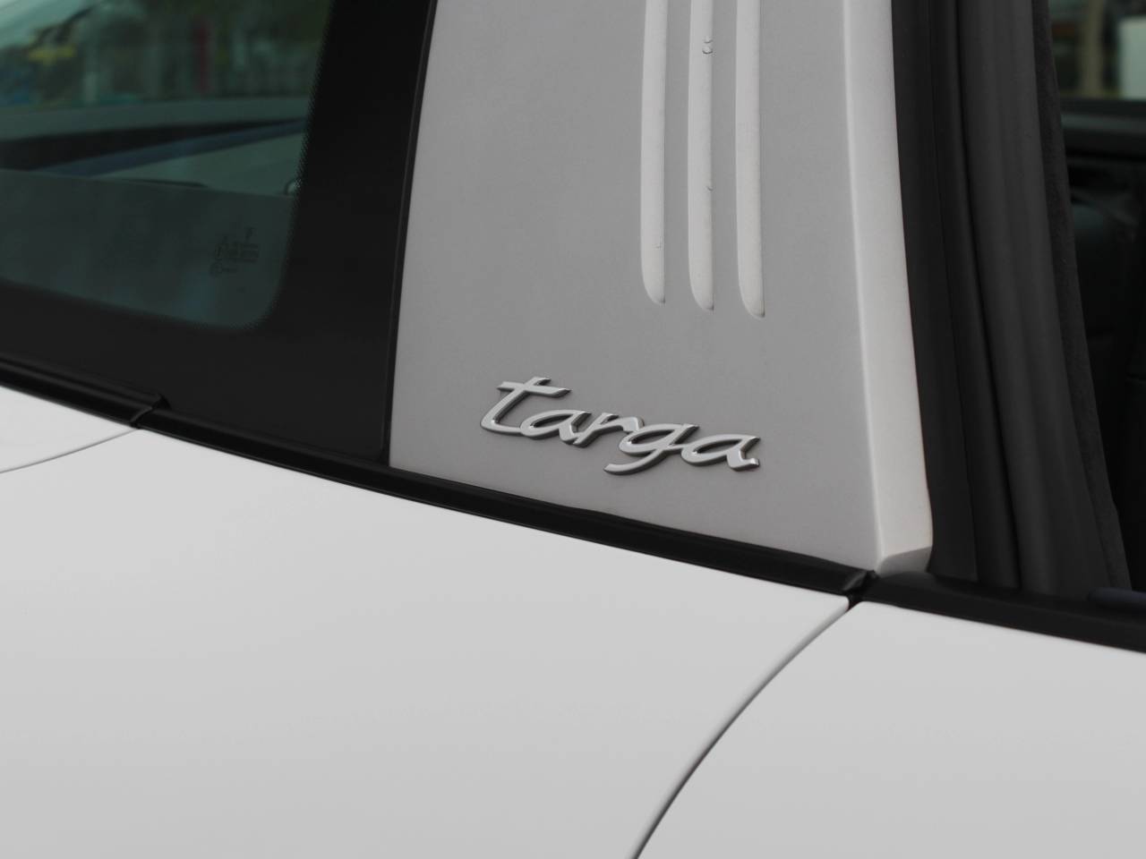 911 (992) TARGA 4S PDK (1) image 13