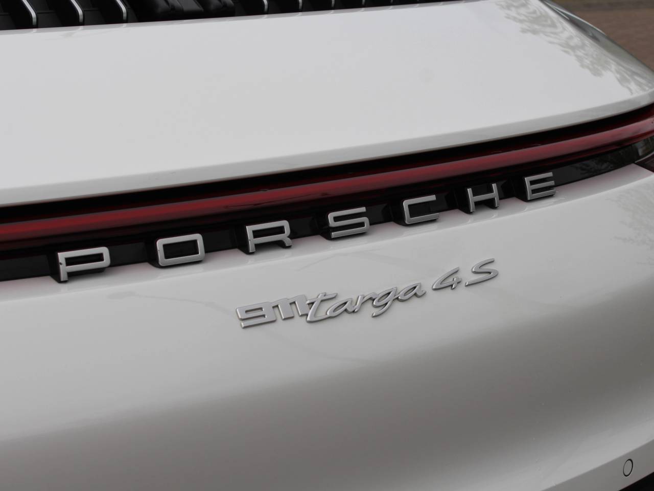 911 (992) TARGA 4S PDK (1) image 17
