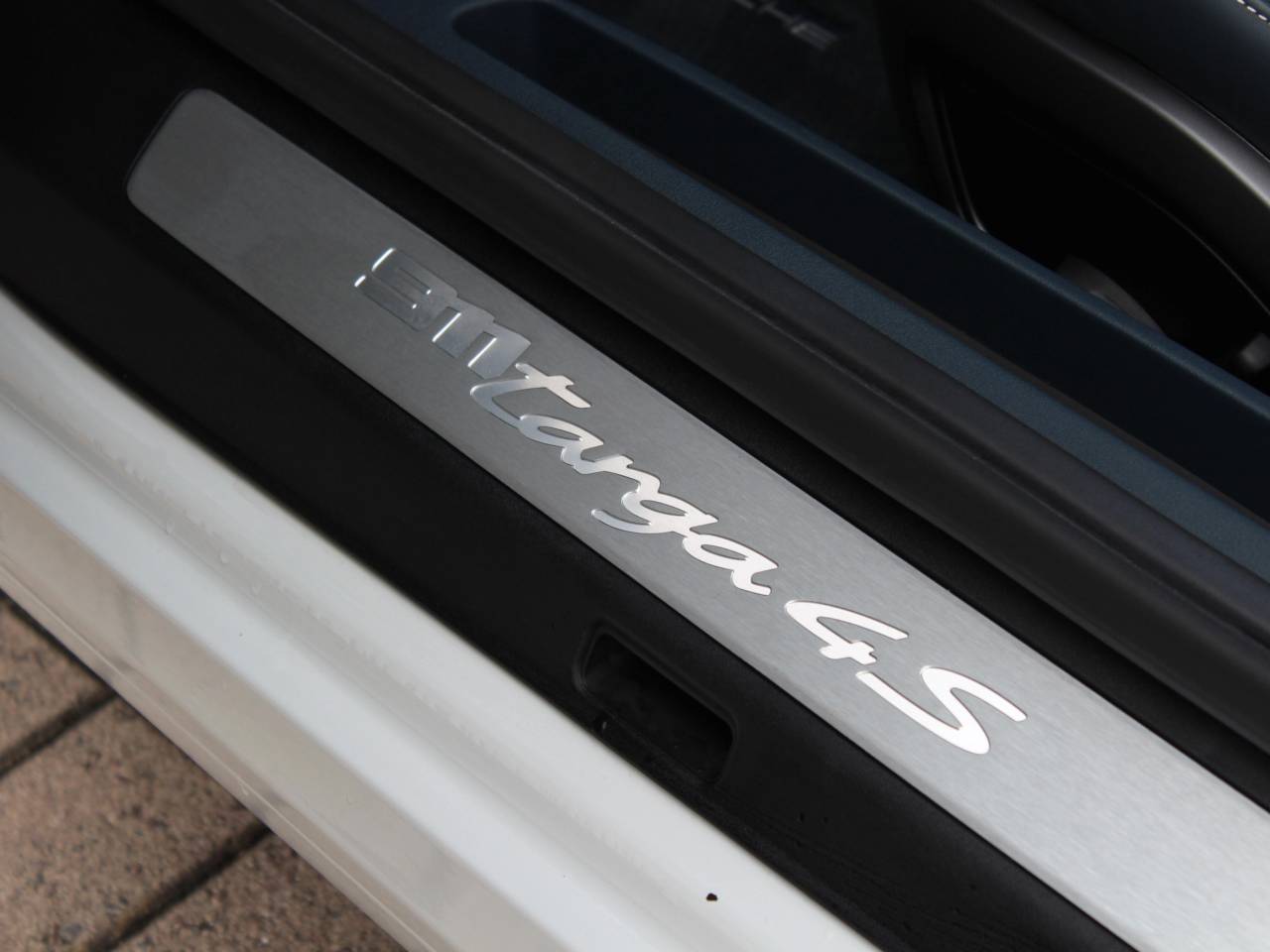 911 (992) TARGA 4S PDK (1) image 33