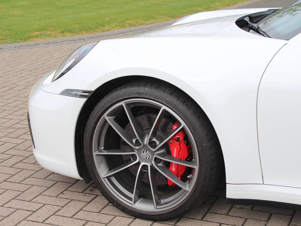 911 (992) TARGA 4S PDK (1) image 11