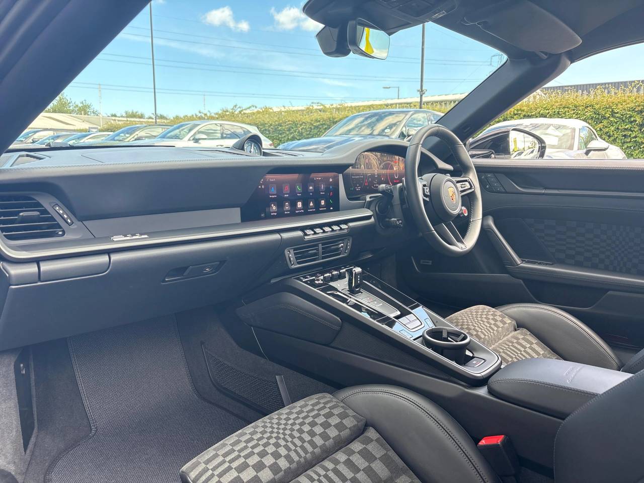 911 (992) TARGA 4 GTS PDK (1) image 32