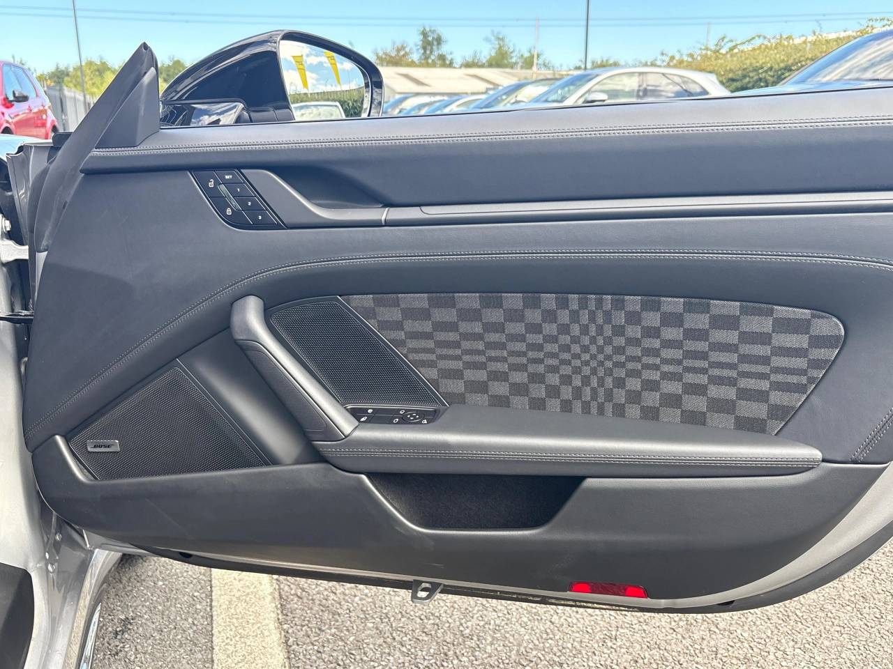 911 (992) TARGA 4 GTS PDK (1) image 40
