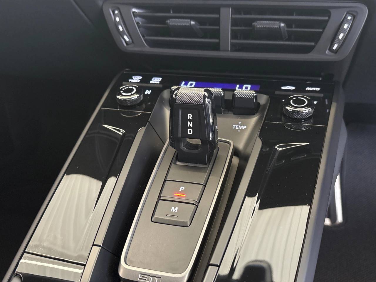 911 (992) TARGA 4 GTS PDK (1) image 33