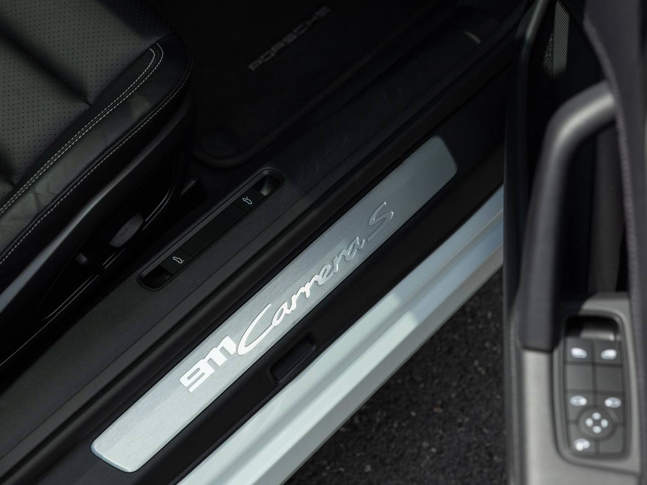 911 (992) CARRERA S PDK (1) image 23