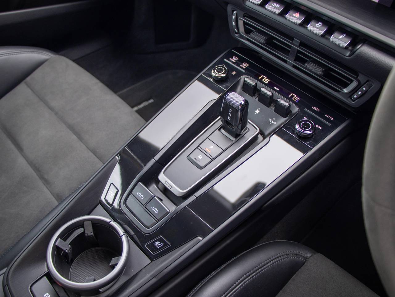 911 (992) TARGA 4 GTS PDK (12) image 17
