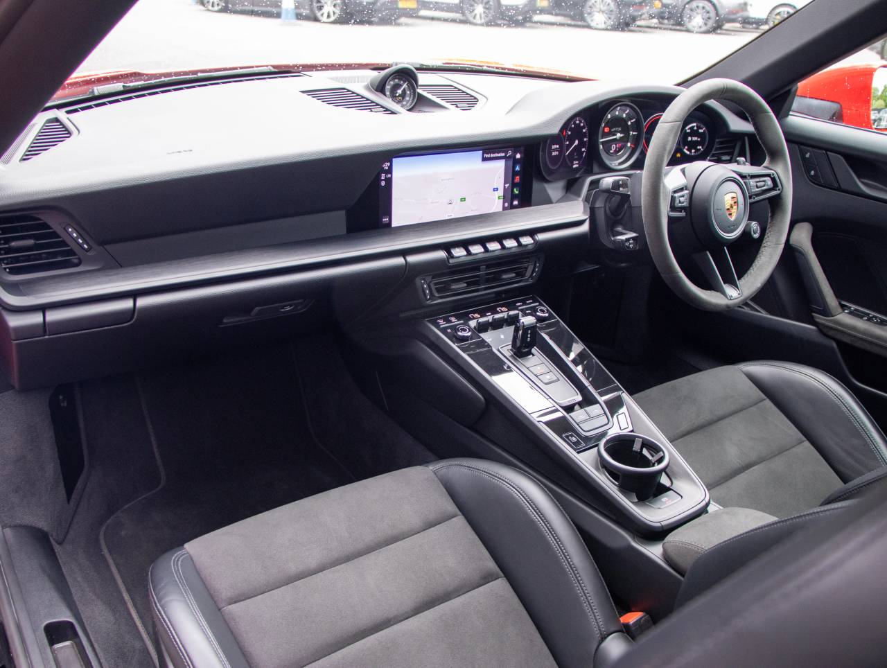 911 (992) TARGA 4 GTS PDK (12) image 16