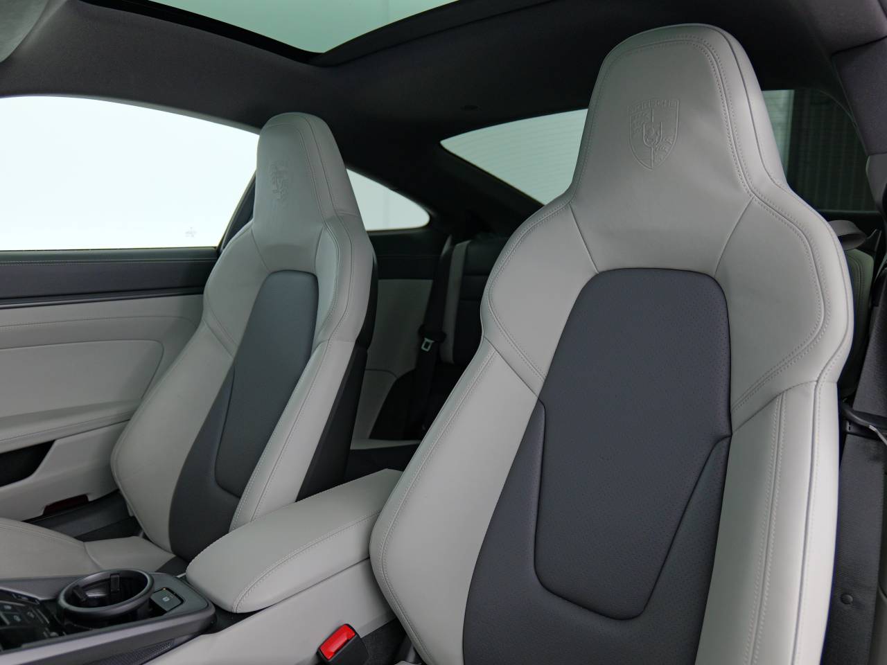 911 (992) CARRERA PDK (16) image 17