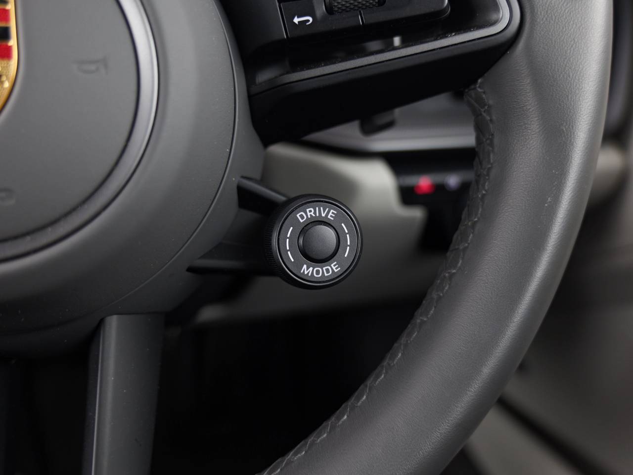 911 (992) CARRERA PDK (16) image 28