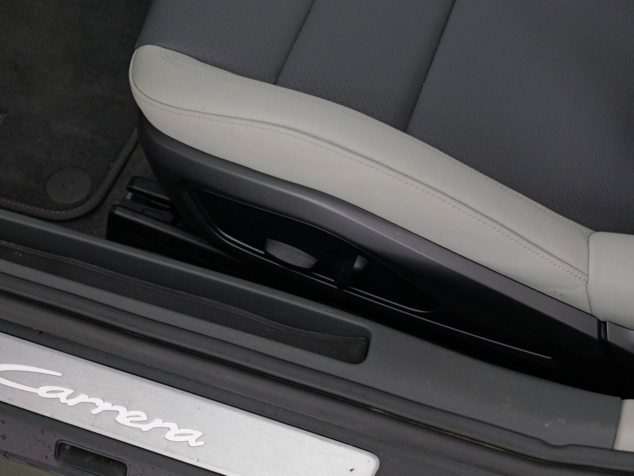 911 (992) CARRERA PDK (16) image 13