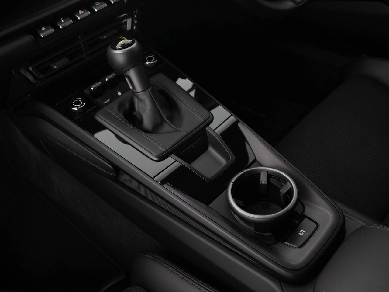 911 (992) GT3 TOURING PDK (1) image 38