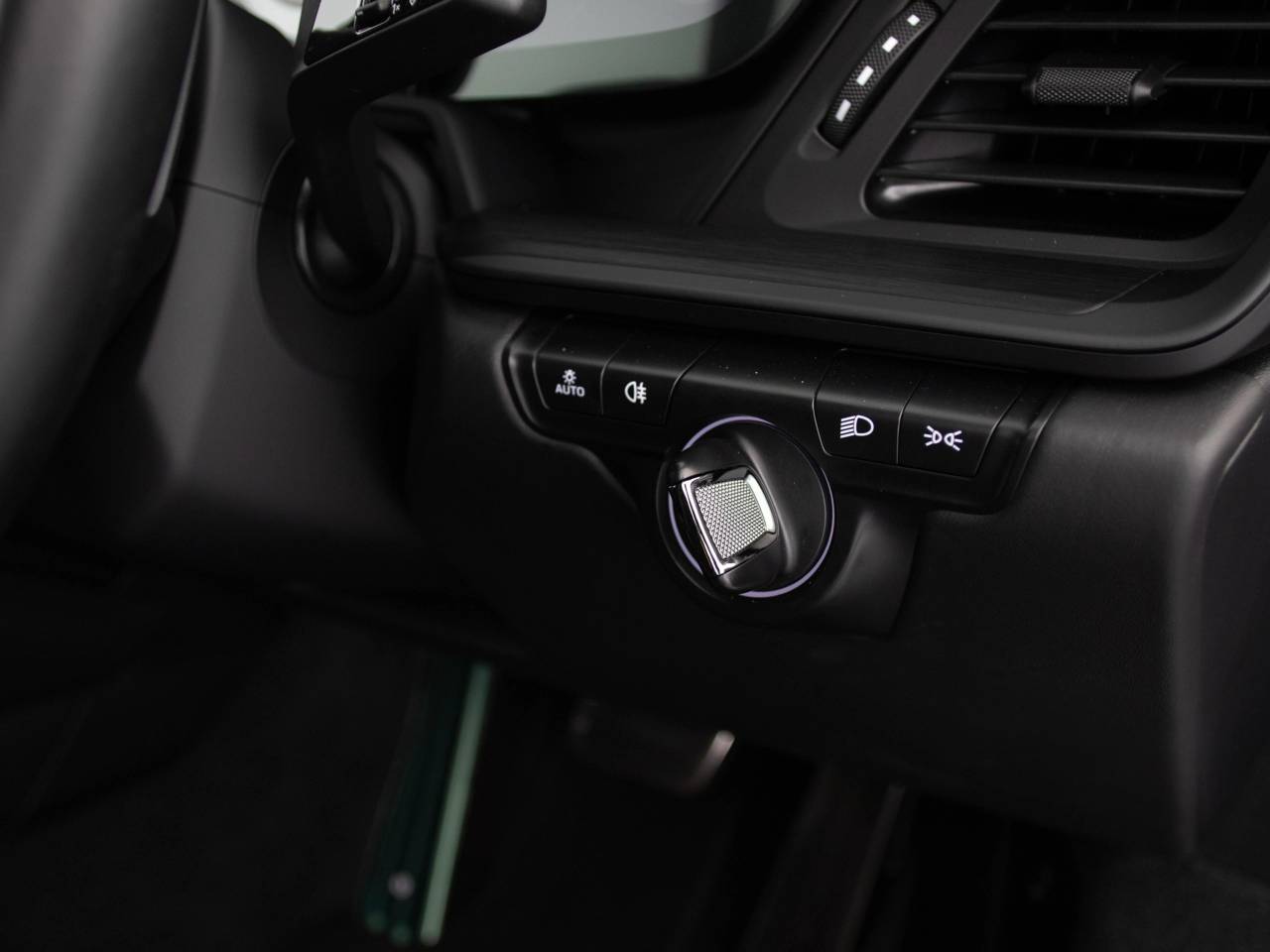 911 (992) GT3 TOURING PDK (1) image 43