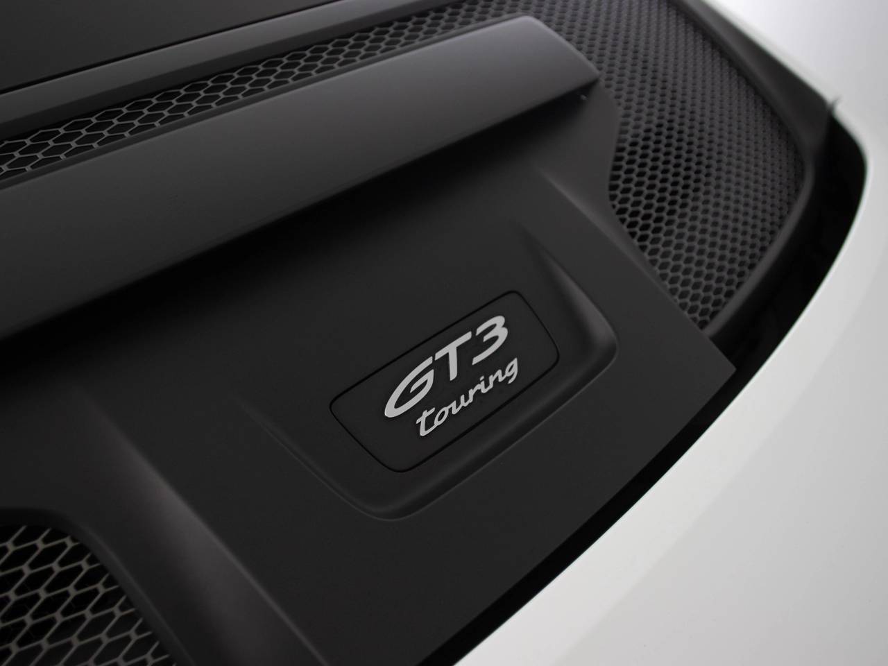 911 (992) GT3 TOURING PDK (1) image 17