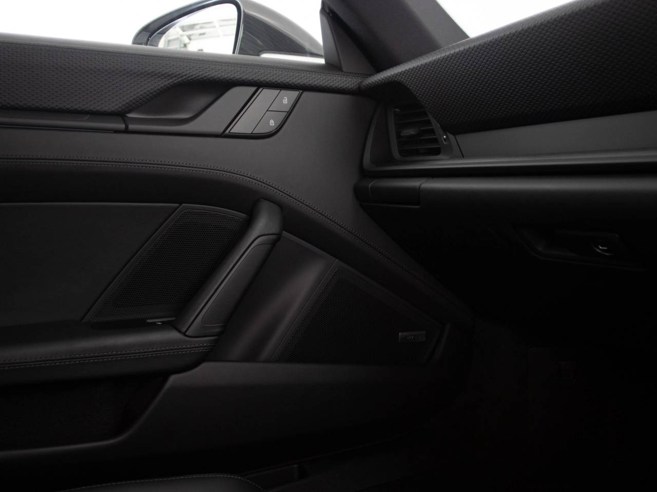 911 (992) GT3 TOURING PDK (1) image 61