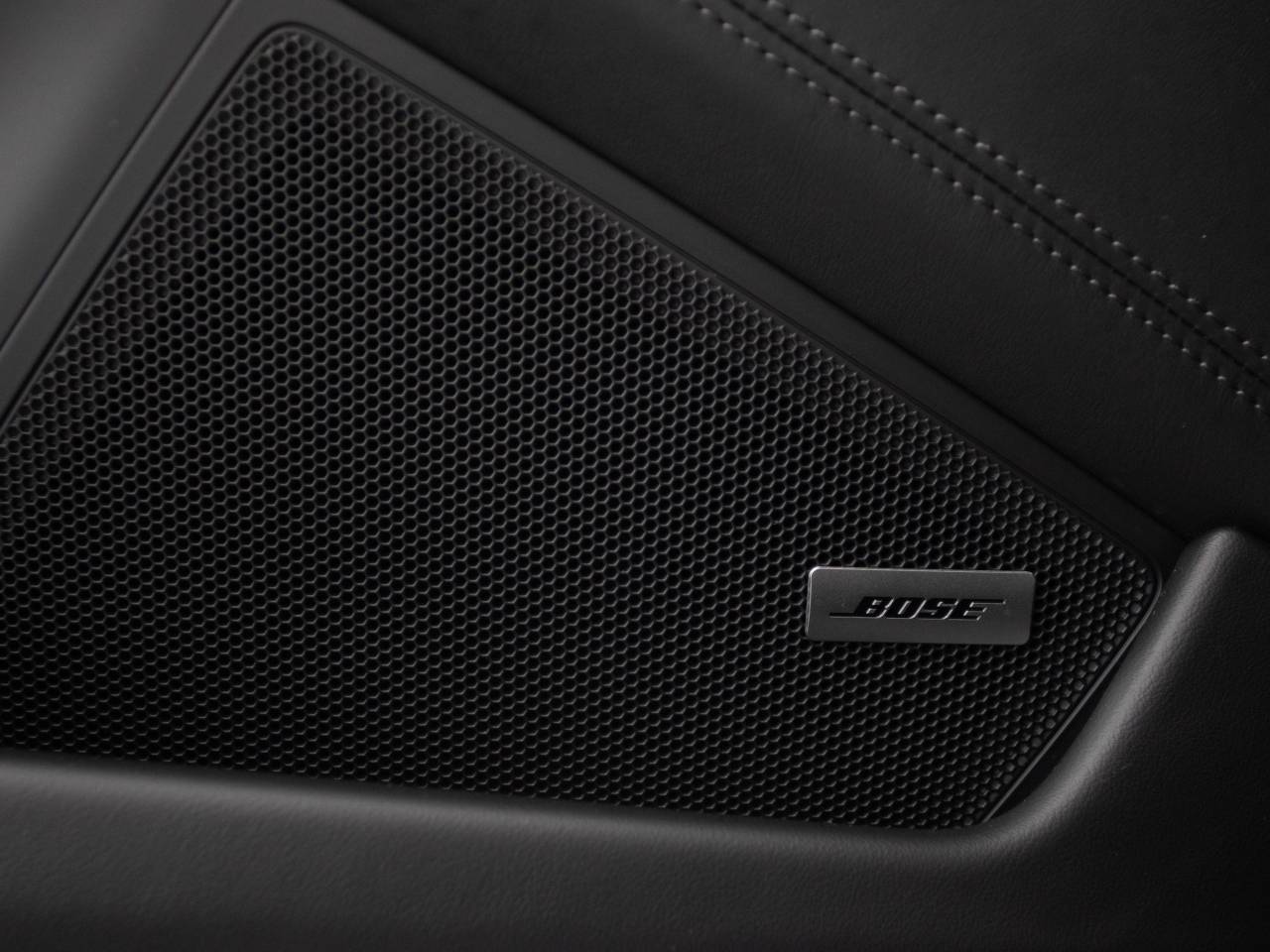 911 (992) GT3 TOURING PDK (1) image 32