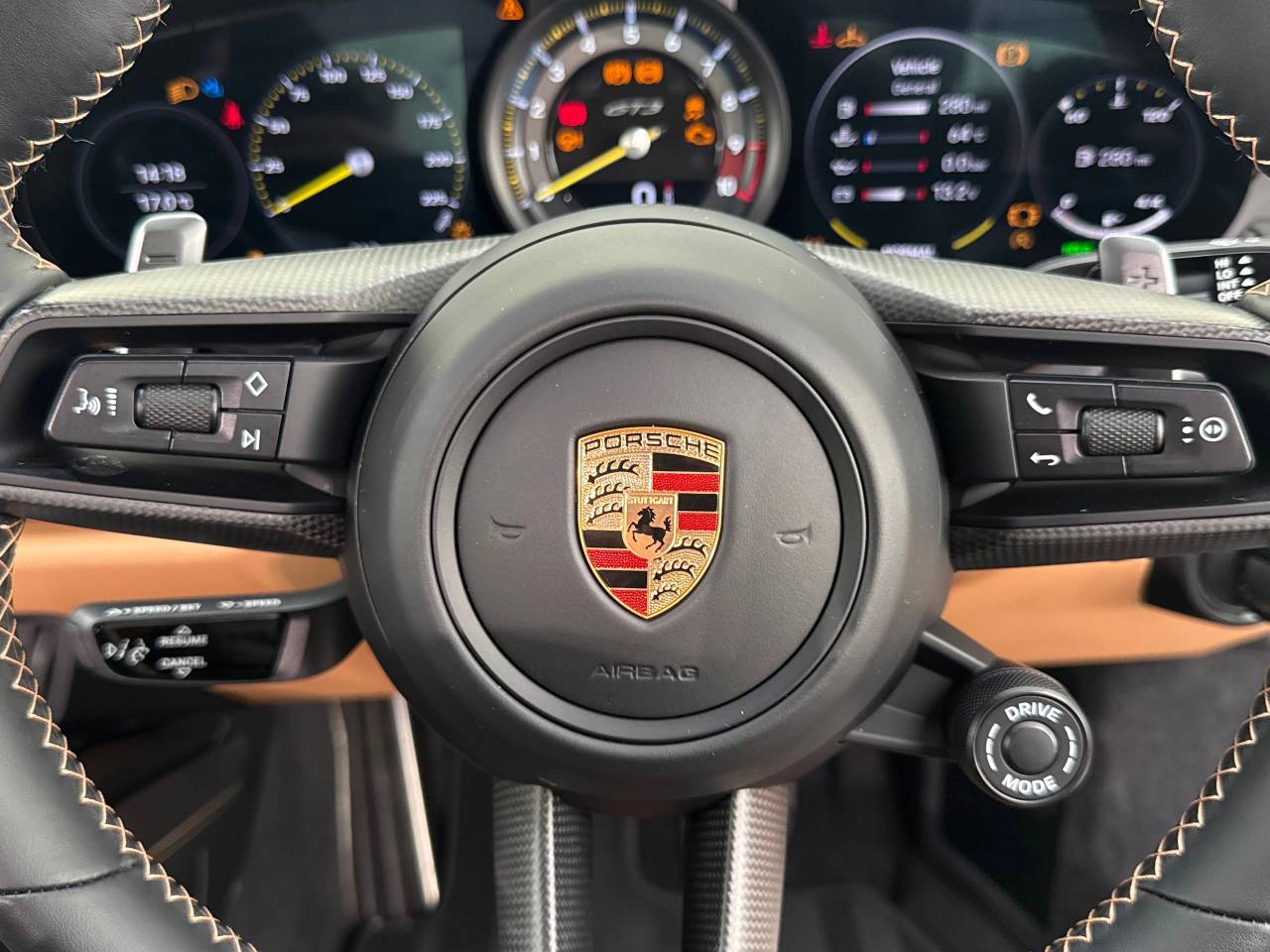 911 (992) GT3 TOURING PDK (8) image 21