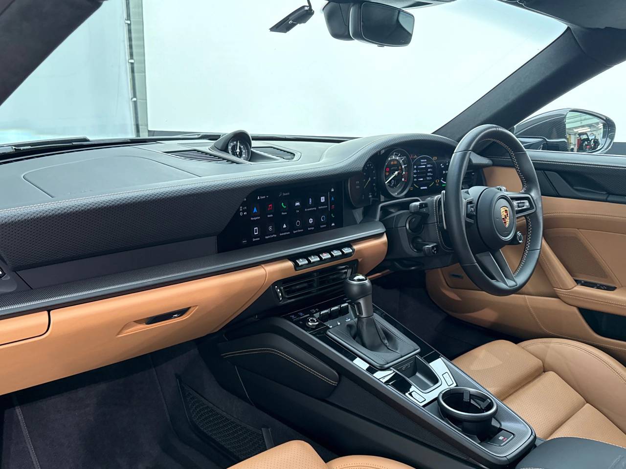 911 (992) GT3 TOURING PDK (8) image 28
