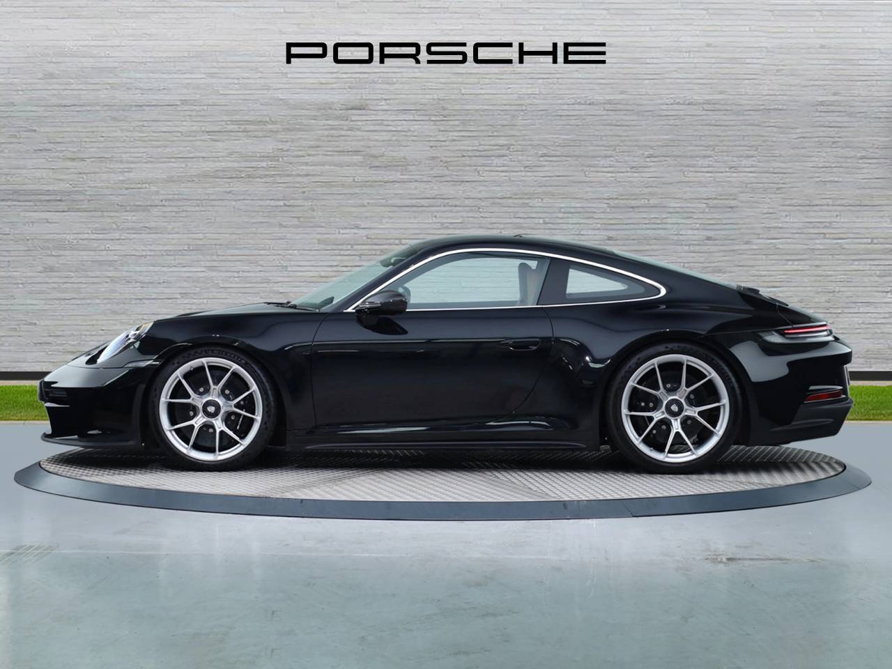 911 (992) GT3 TOURING PDK (8) image 06
