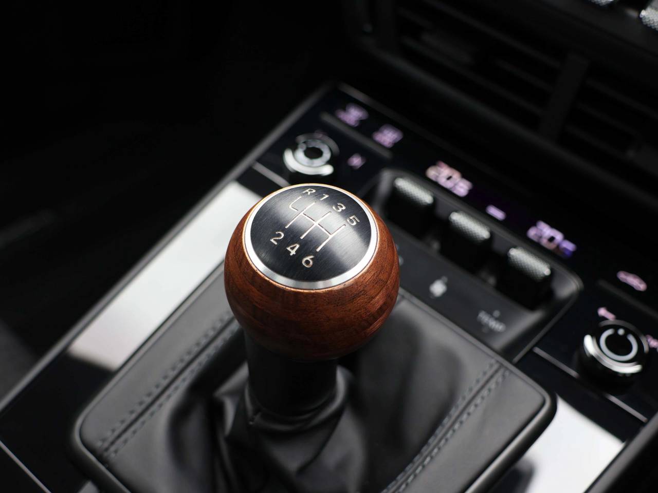 911 (992) CARRERA T (4) image 35