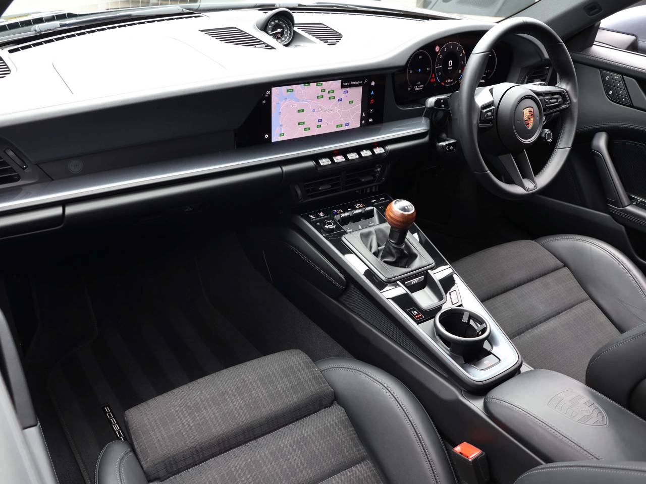 911 (992) CARRERA T (4) image 19