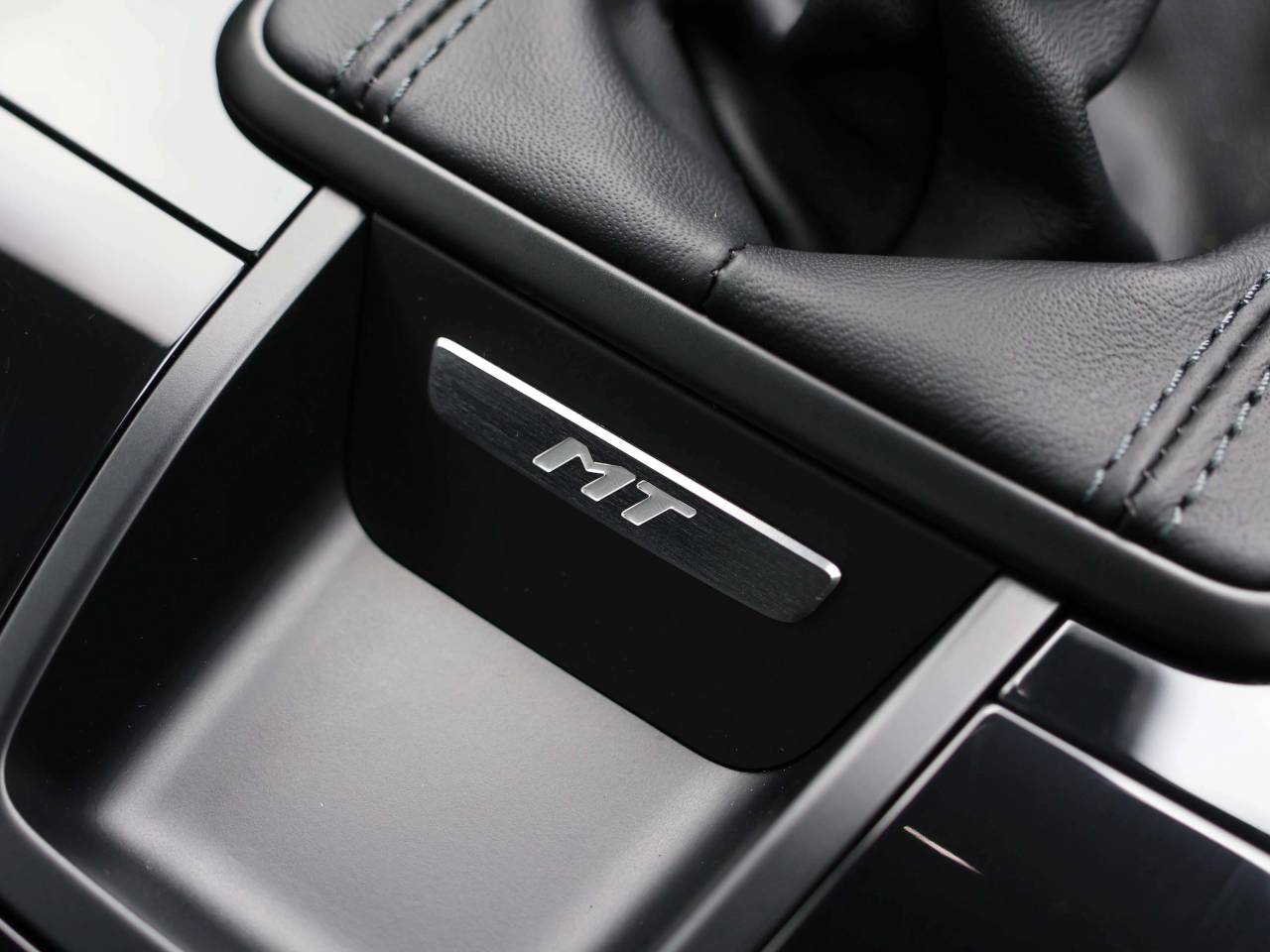 911 (992) CARRERA T (4) image 31