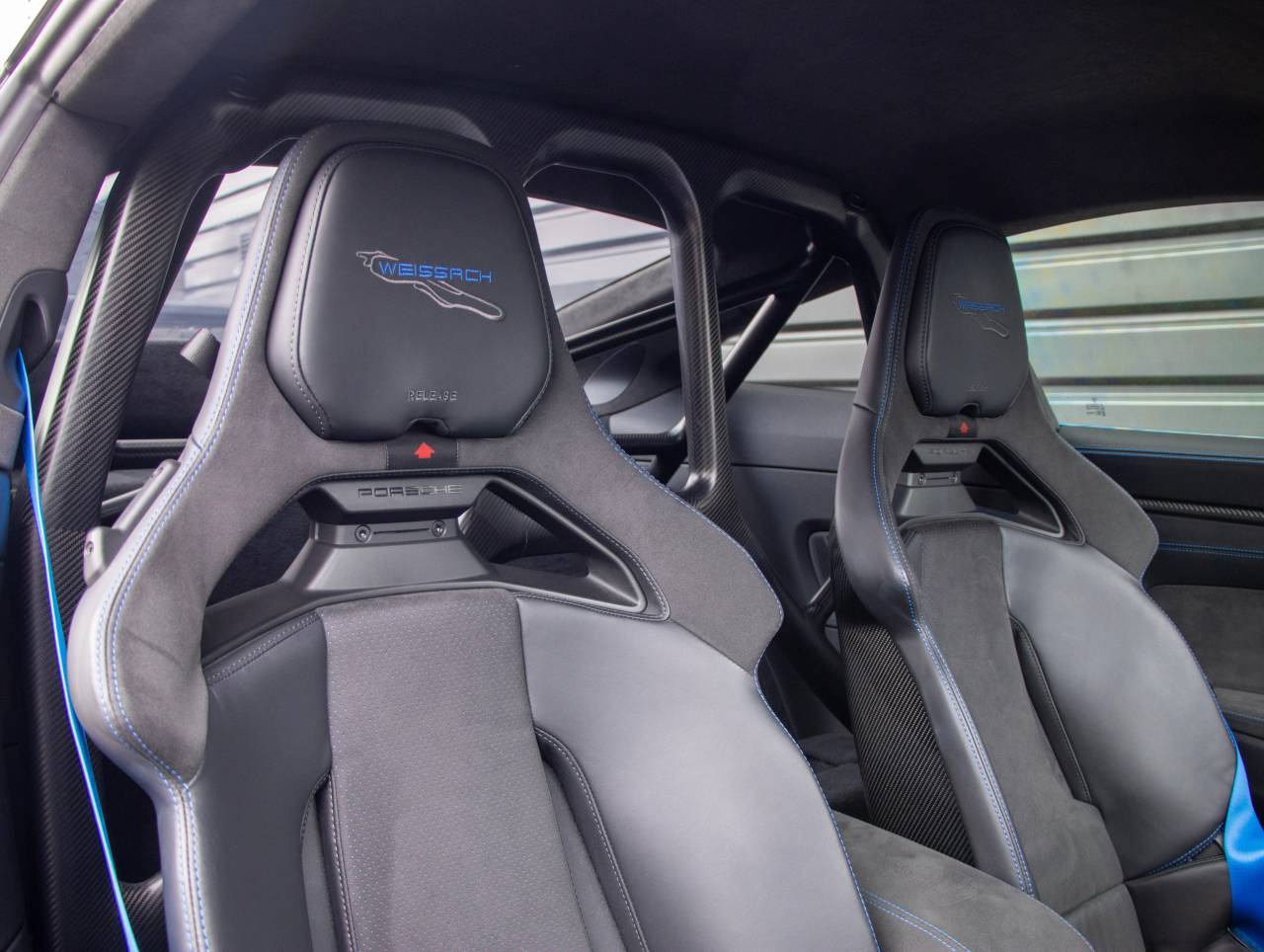 911 (992) GT3 (7) image 05