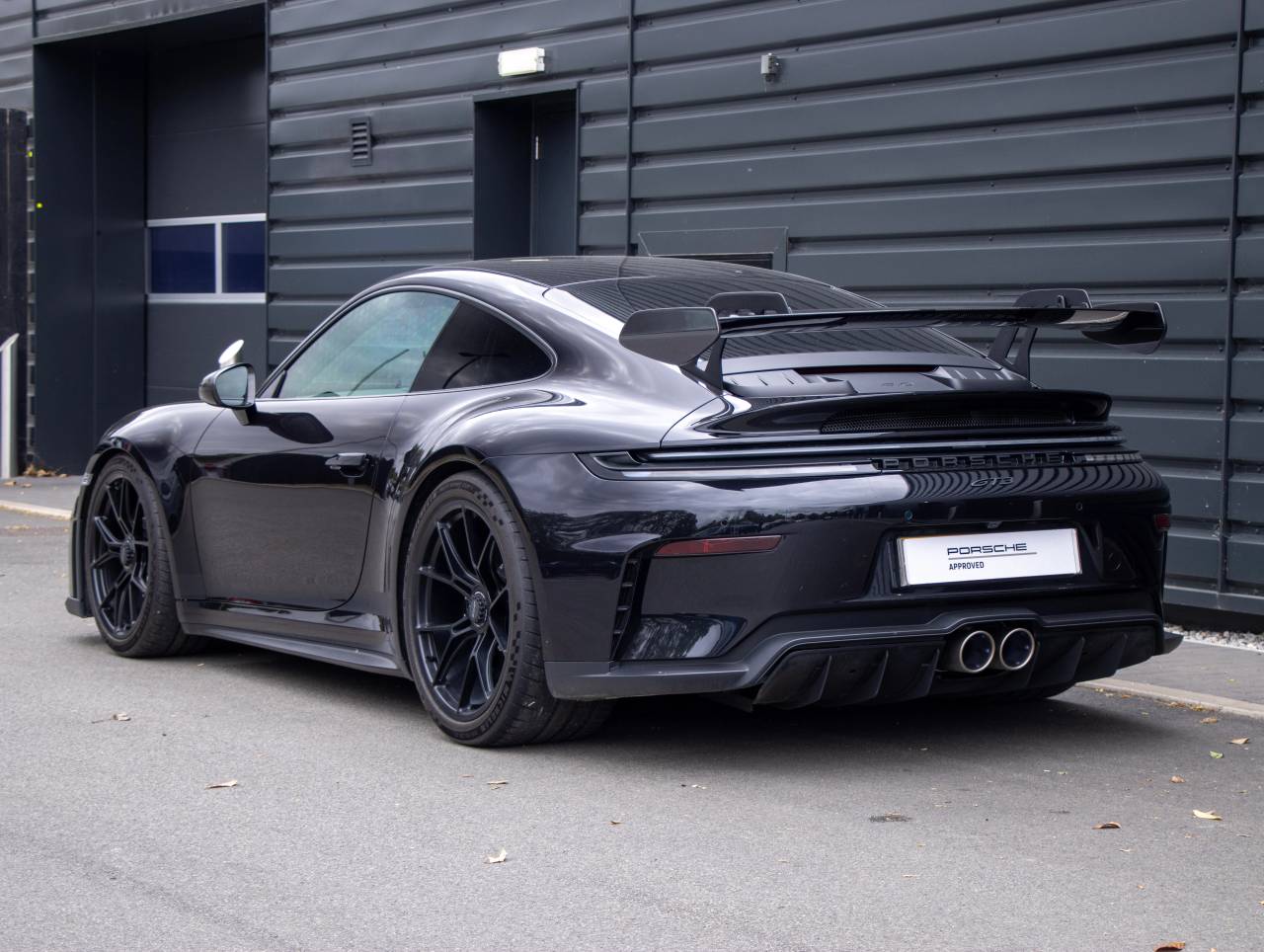 911 (992) GT3 (7) image 12