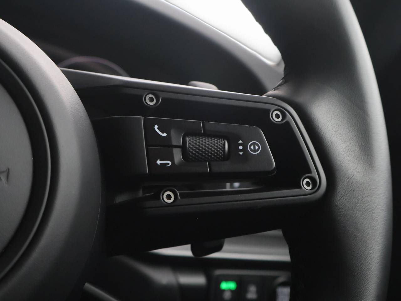 911 (992) CARRERA PDK (15) image 37