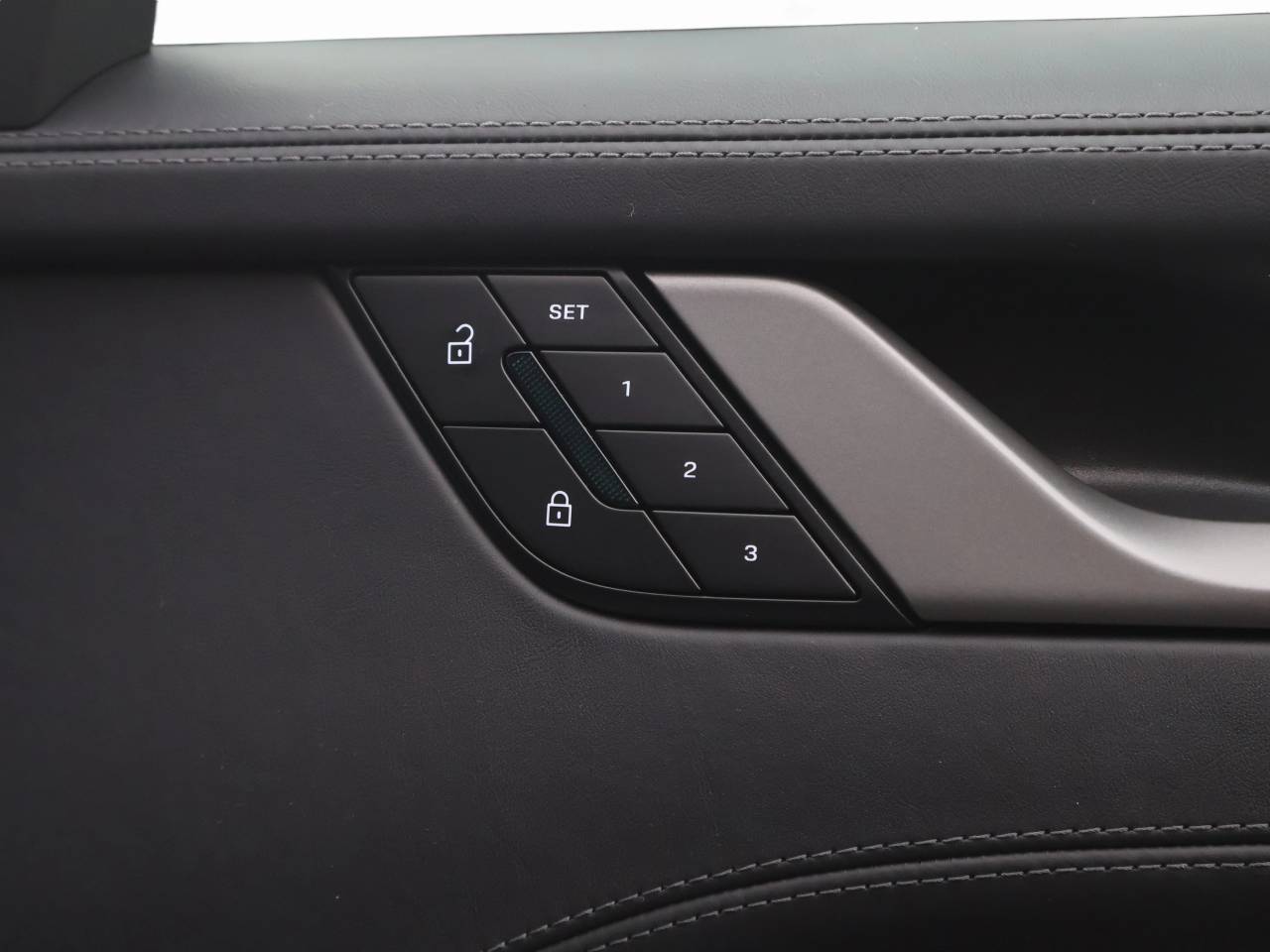 911 (992) CARRERA PDK (15) image 30