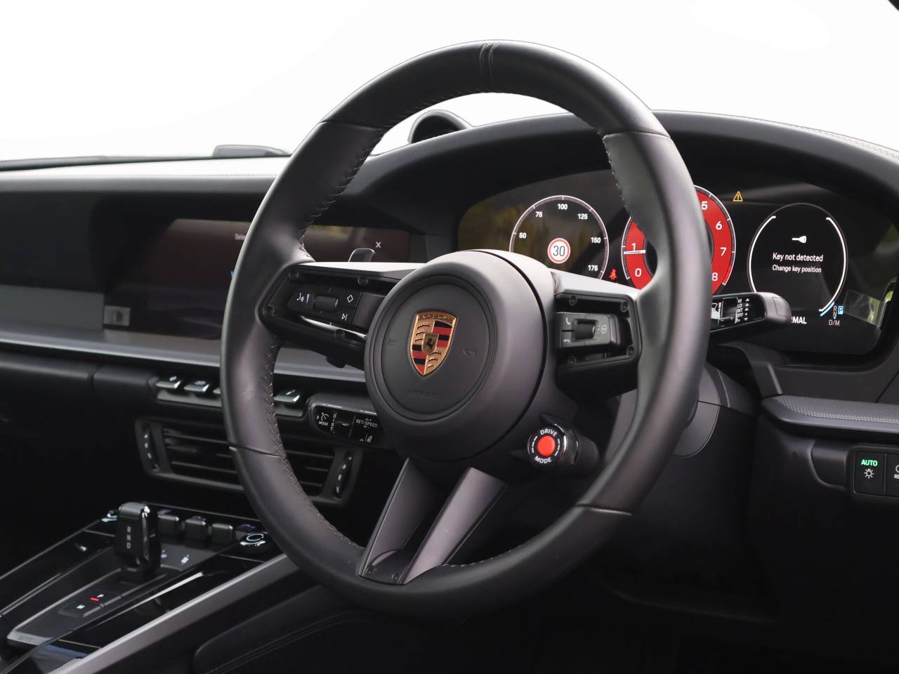 911 (992) CARRERA PDK (15) image 18