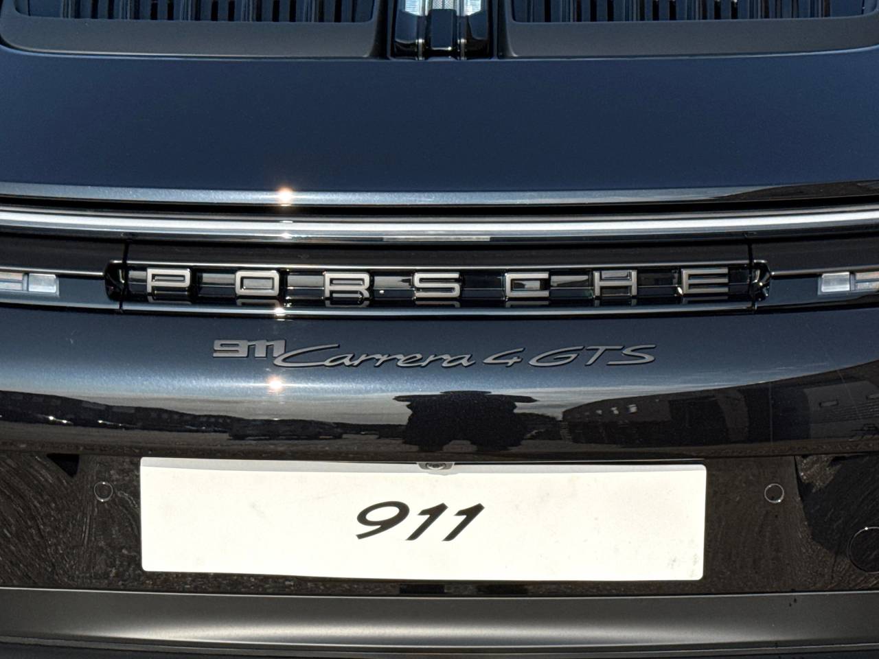 911 (992) CARRERA 4 GTS PDK (23) image 10 (1)