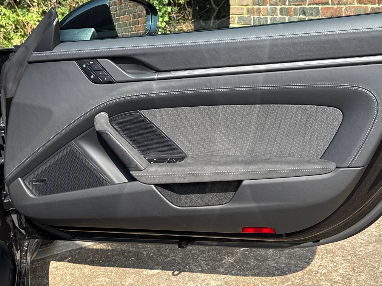 911 (992) CARRERA 4 GTS PDK (23) image 24