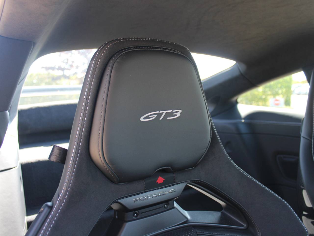 911 (992) GT3 (2) image 28