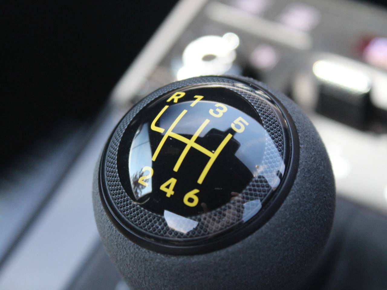 911 (992) GT3 (2) image 36