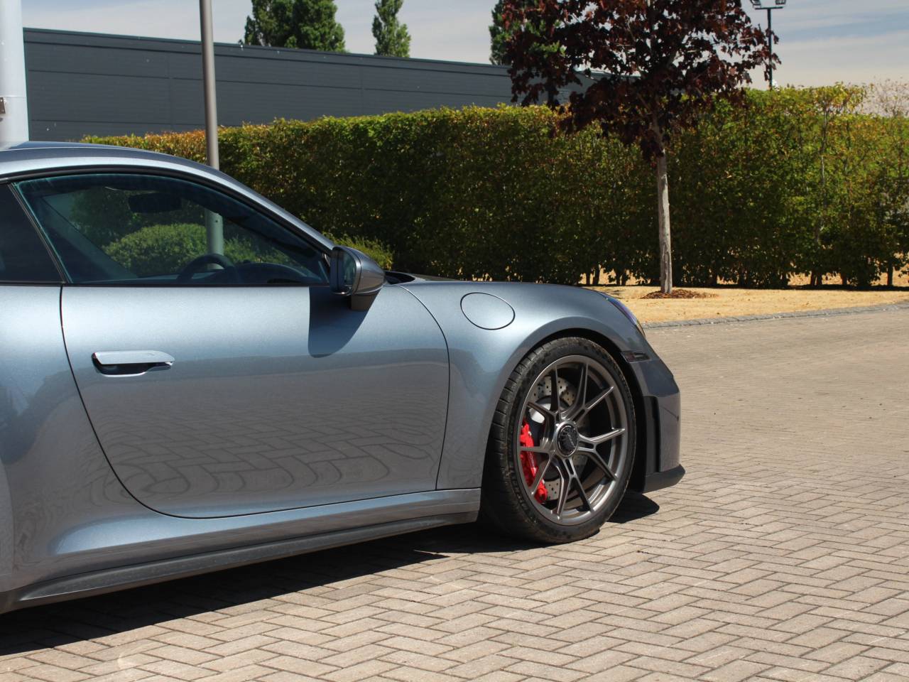 911 (992) GT3 (2) image 14