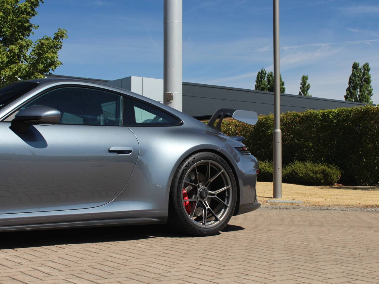 911 (992) GT3 (2) image 18
