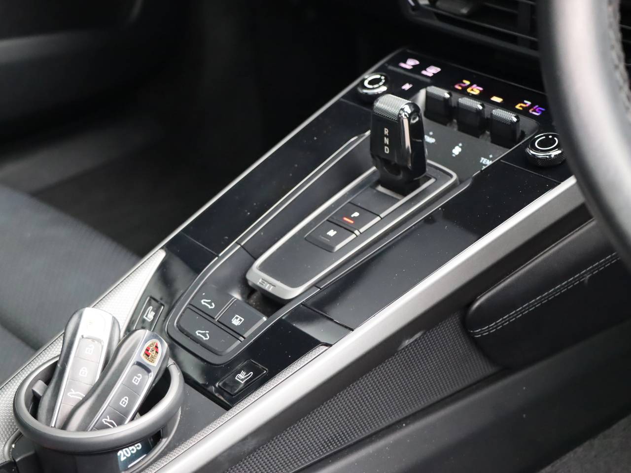 911 (992) CARRERA PDK (31) image 17