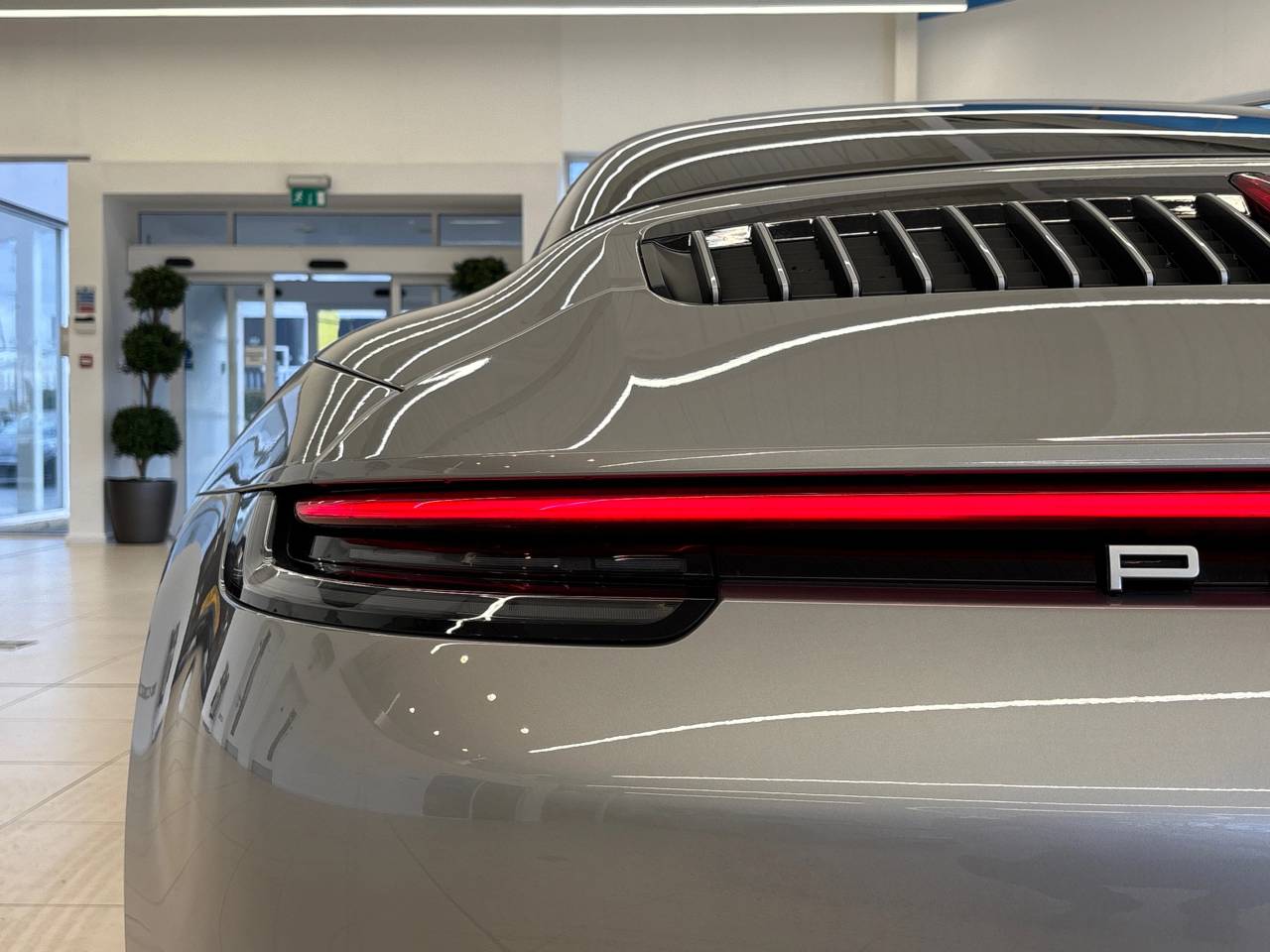 911 (992) TARGA 4 PDK (1) image 21