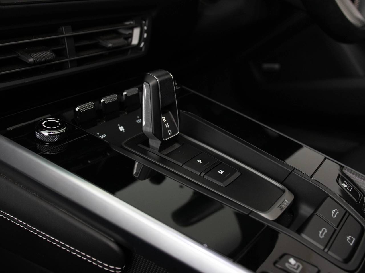 911 (992) TURBO S PDK (5) image 46