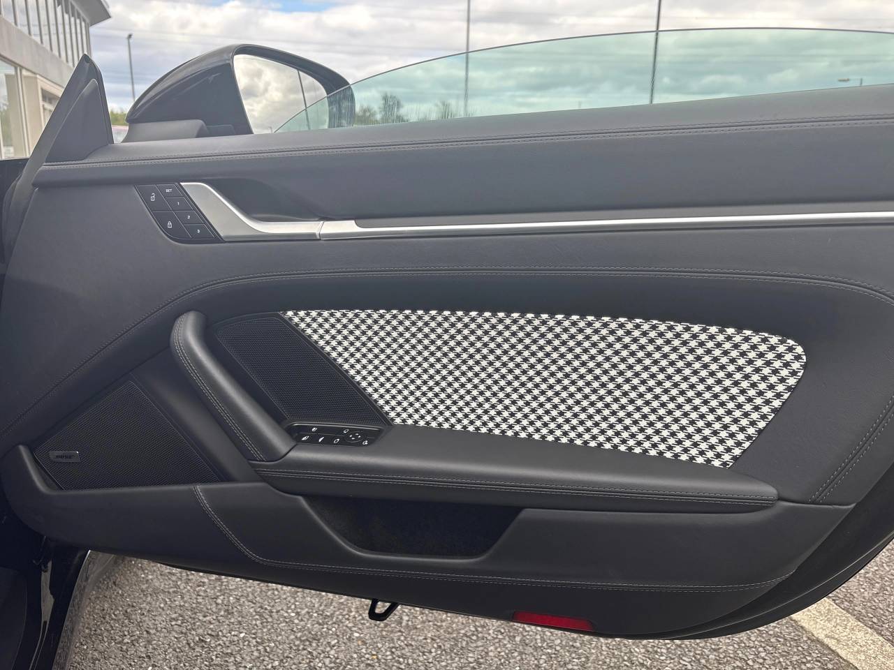 911 (992) CARRERA PDK (7) image 39