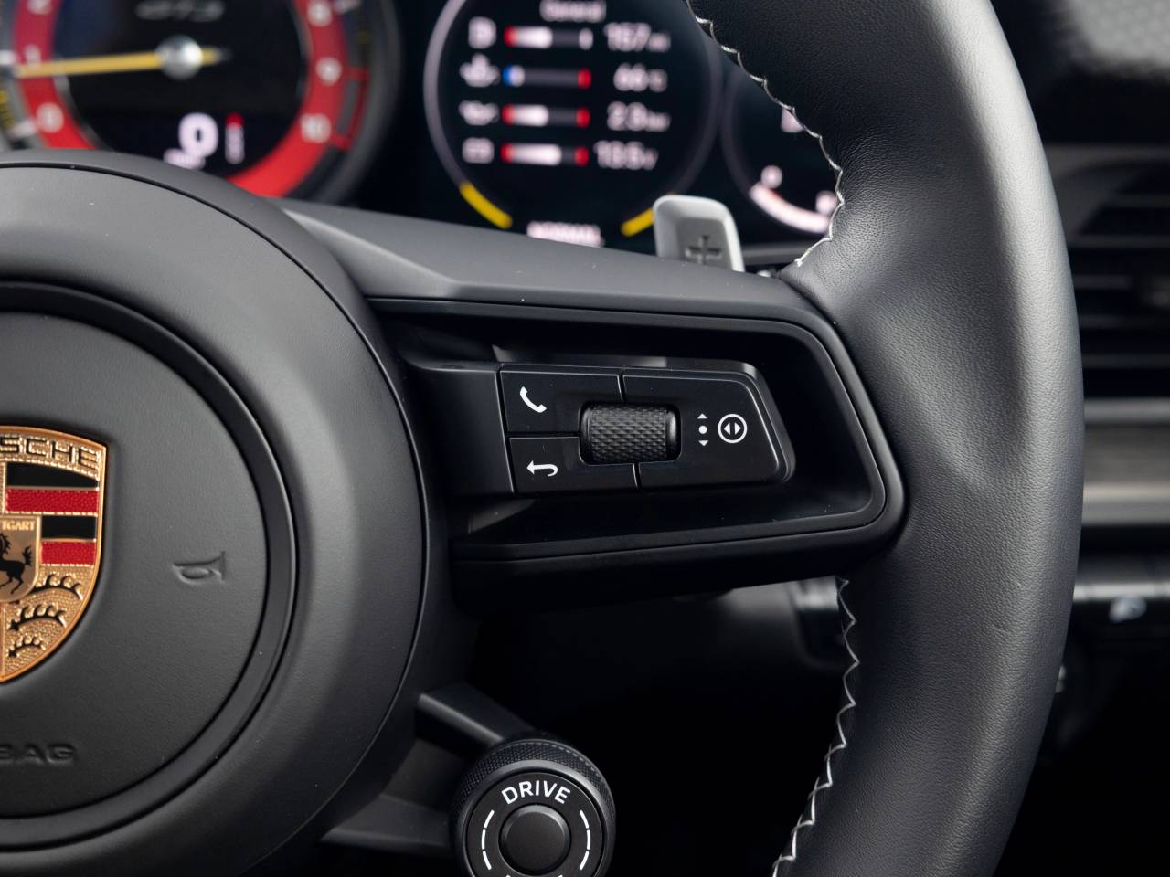 911 (992) GT3 TOURING PDK (4) image 45