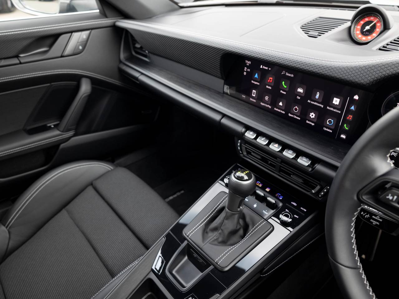 911 (992) GT3 TOURING PDK (4) image 71