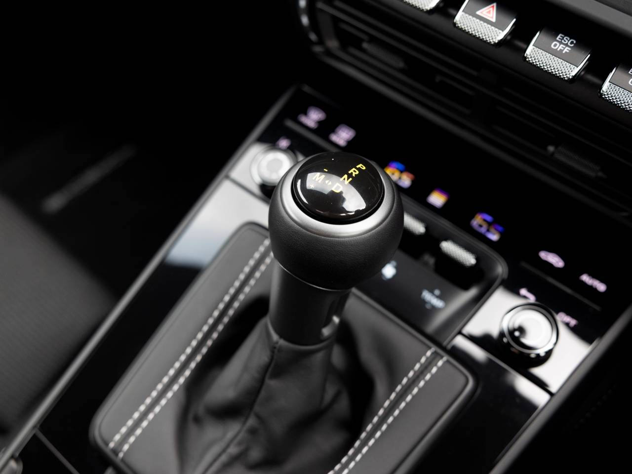 911 (992) GT3 TOURING PDK (4) image 61