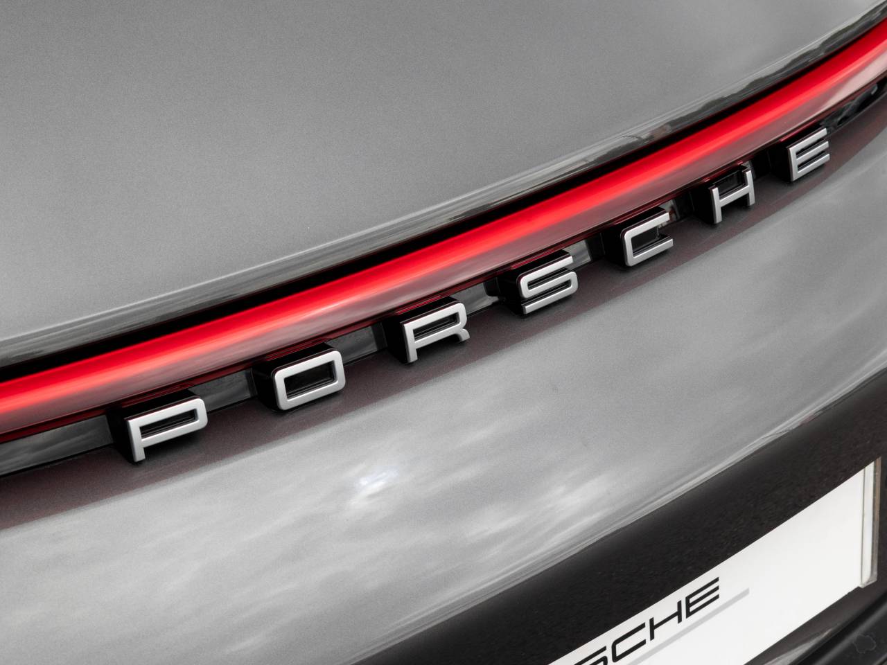 911 (992) GT3 TOURING PDK (4) image 31