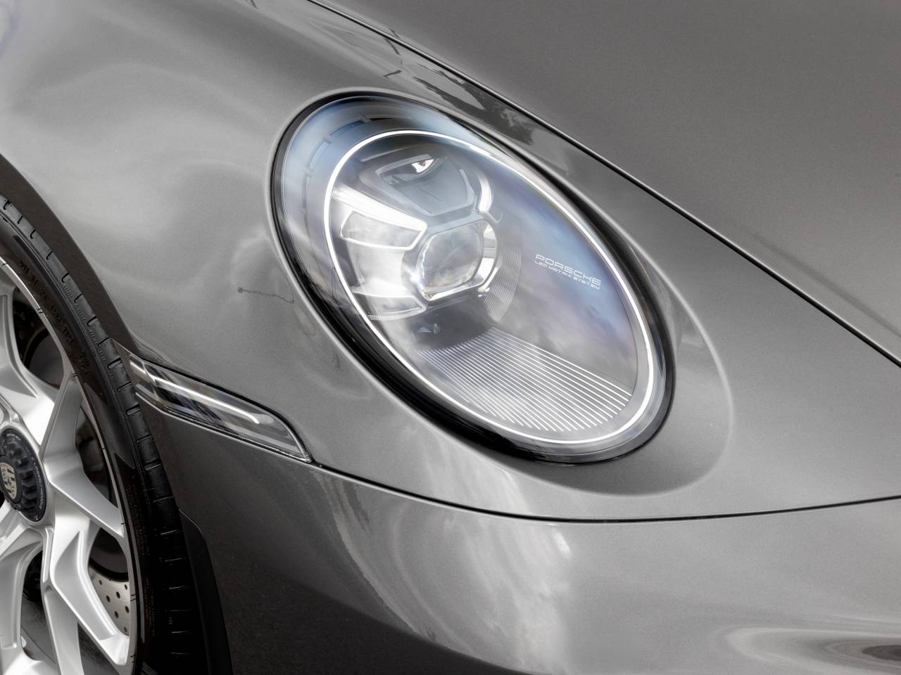 911 (992) GT3 TOURING PDK (4) image 32