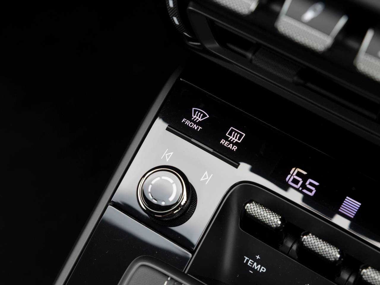 911 (992) GT3 TOURING PDK (4) image 54
