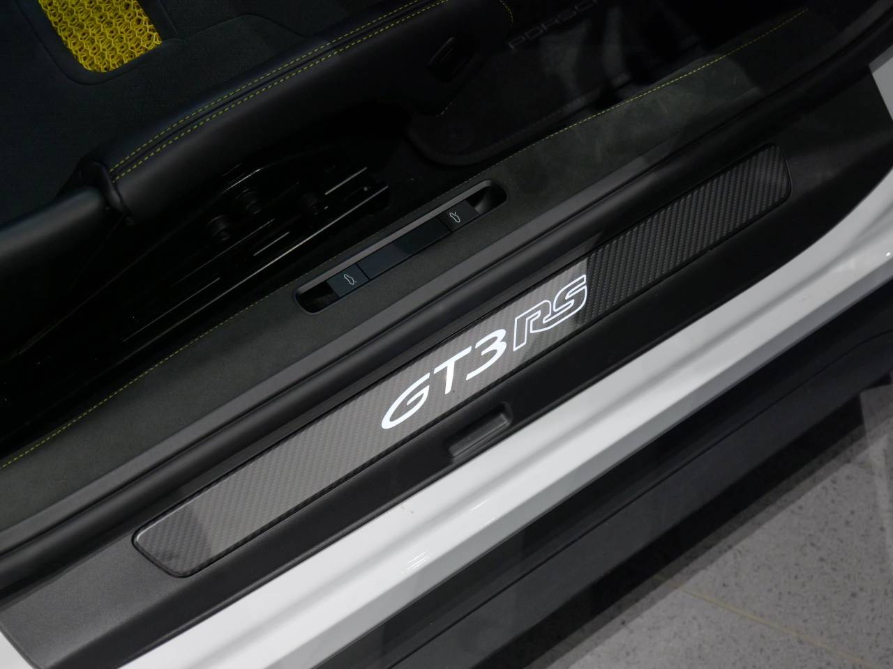 911 (992) GT3 RS PDK (4) image 35