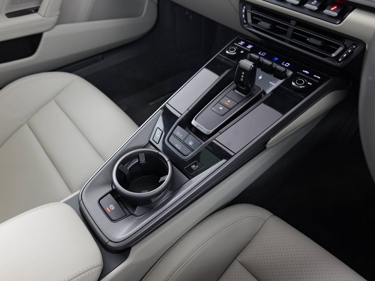 911 (992) CARRERA PDK (22) image 26