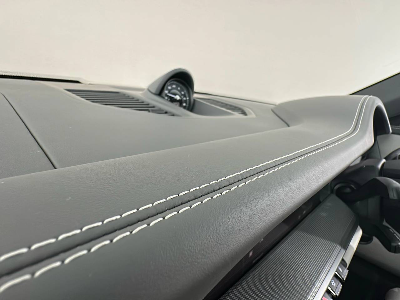 911 (992) TARGA 4S PDK (4) image 12