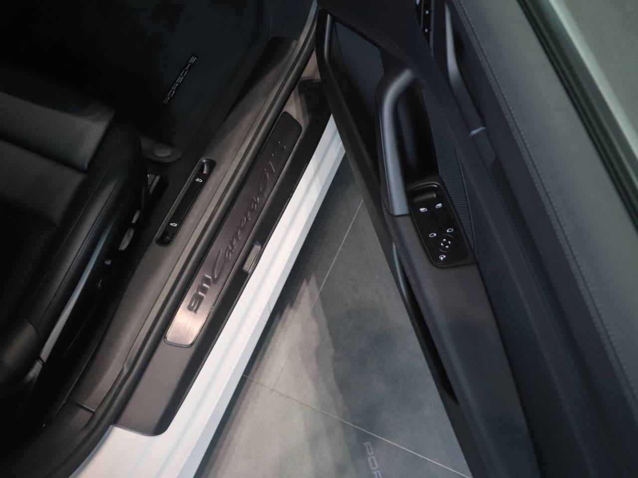 911 (992) CARRERA GTS PDK (42) image 21