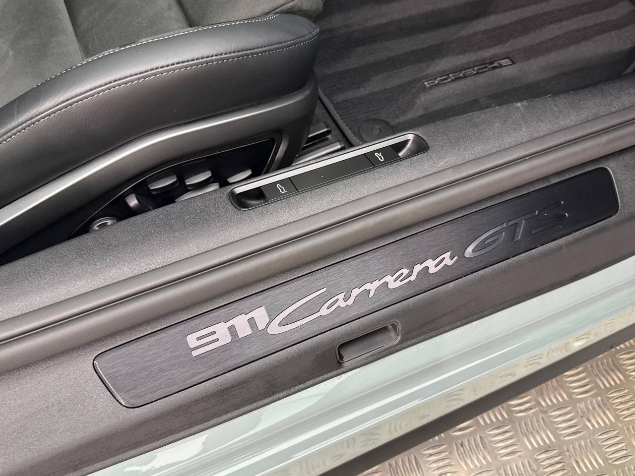 911 (992) CARRERA GTS PDK (35) image 30